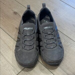 Skechers women's brown grey Slip-On Sneakers size 7